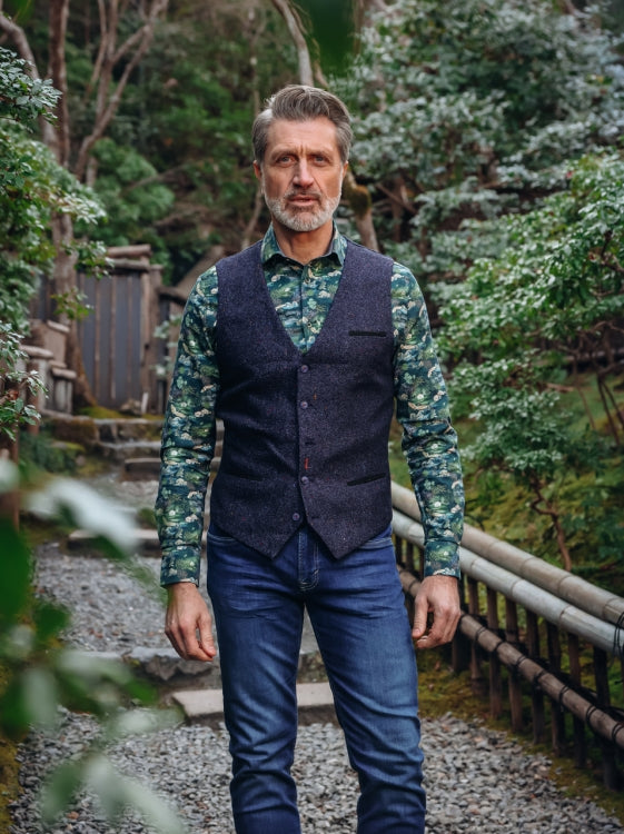 A Fish Named Fred waistcoat herringbone 34.138 kleur 604 navy