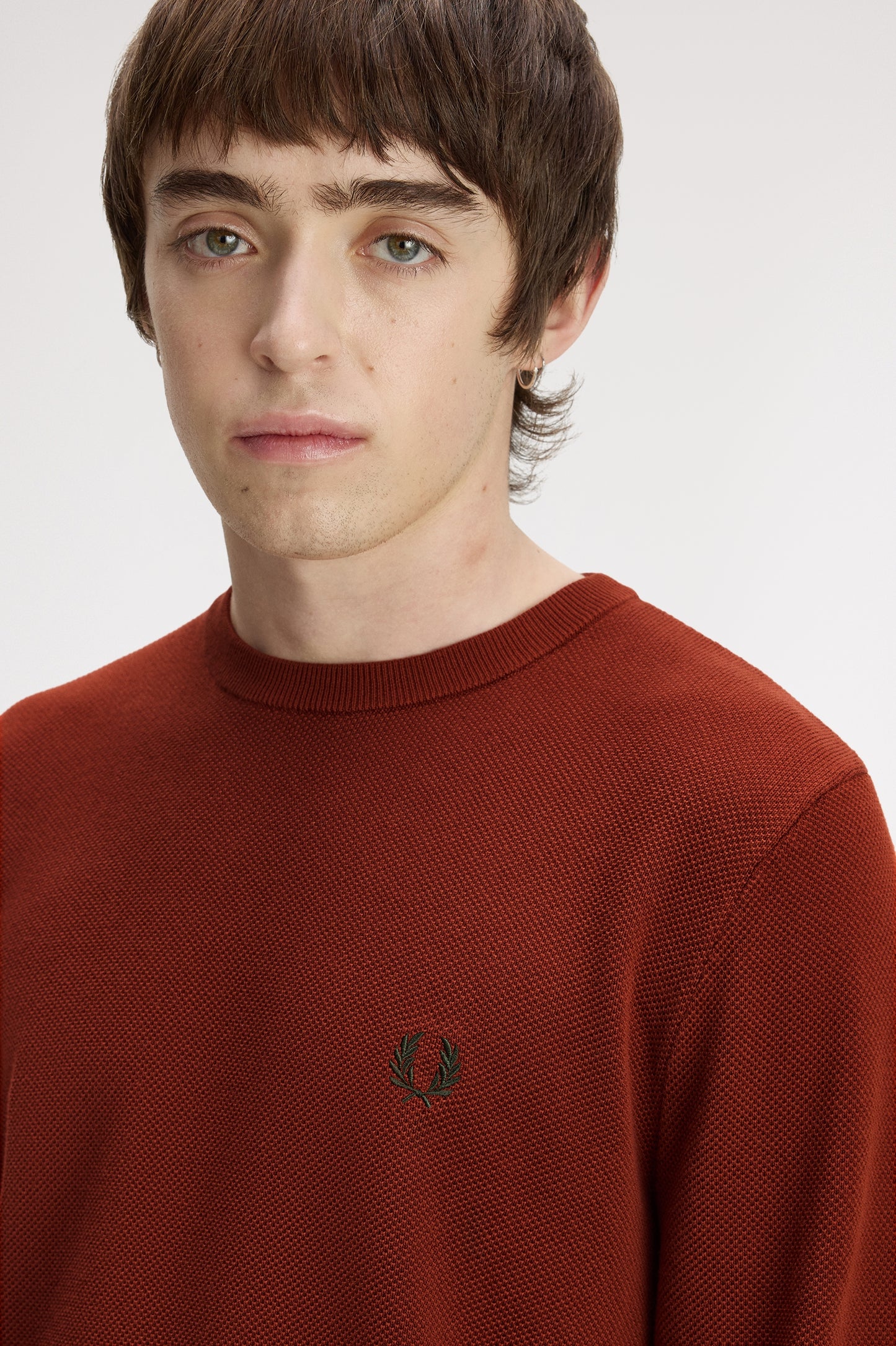 Fred Perry pull K 1309 kleur 28C Brandy