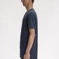 Fred Perry tshirt M 1588 kleur 01B dark air