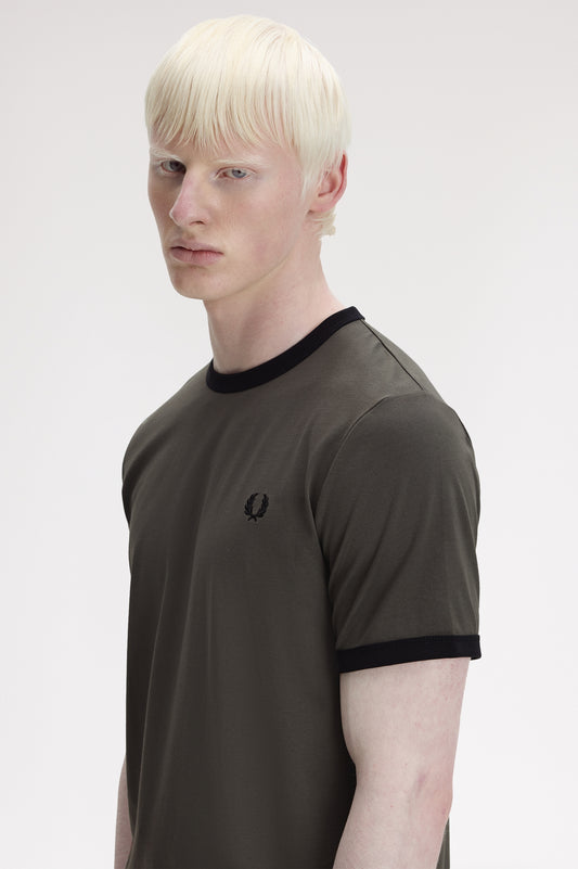 Fred Perry tshirt M 3519 kleur U70 greenblack