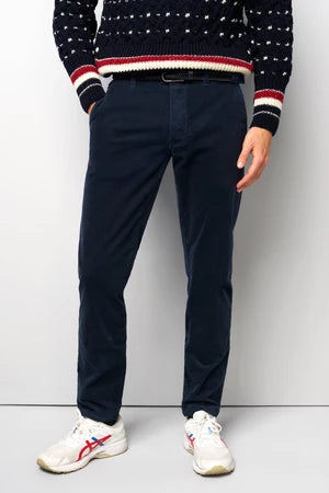 M5 broek Move 6598 kleur 18 navy