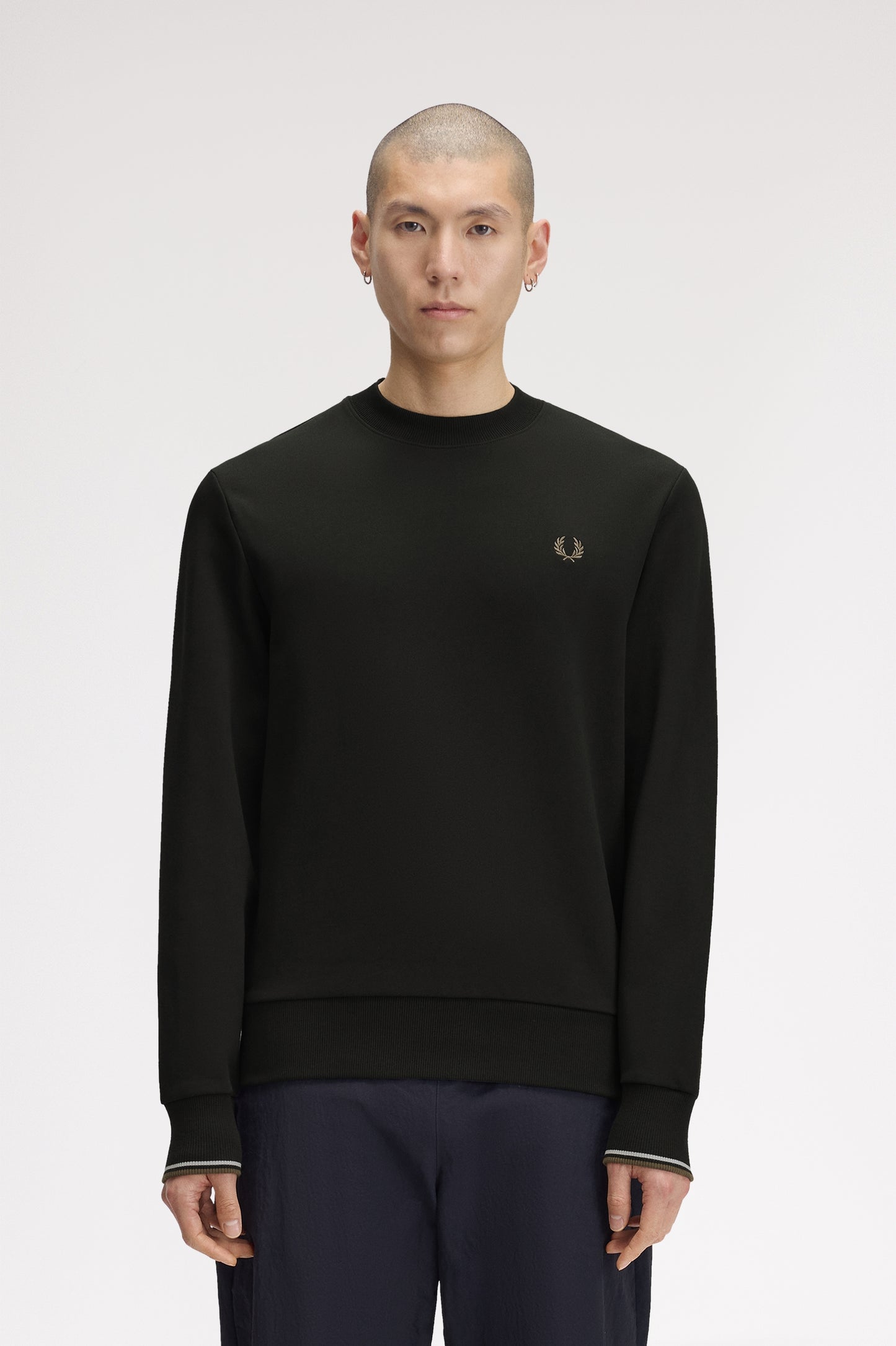 Fred Perry sweater M 7535 kleur 78c green